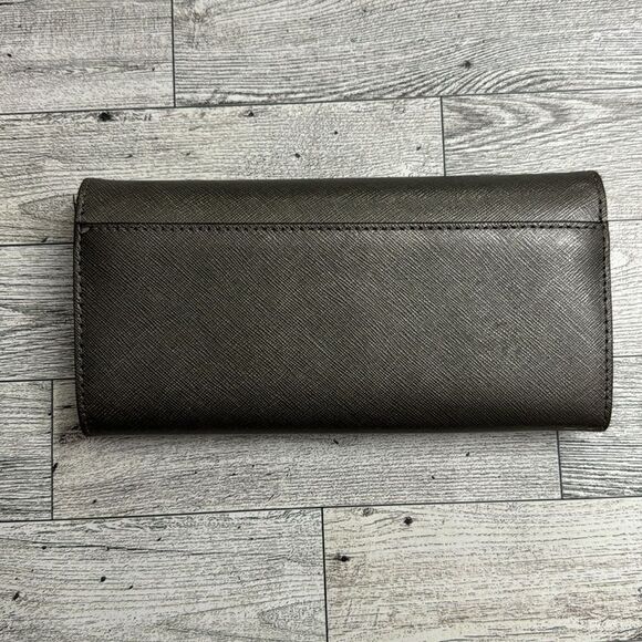 Michael Kors Jet Set Large Saffiano Leather Snap-Front Wallet - Picture 2 of 12